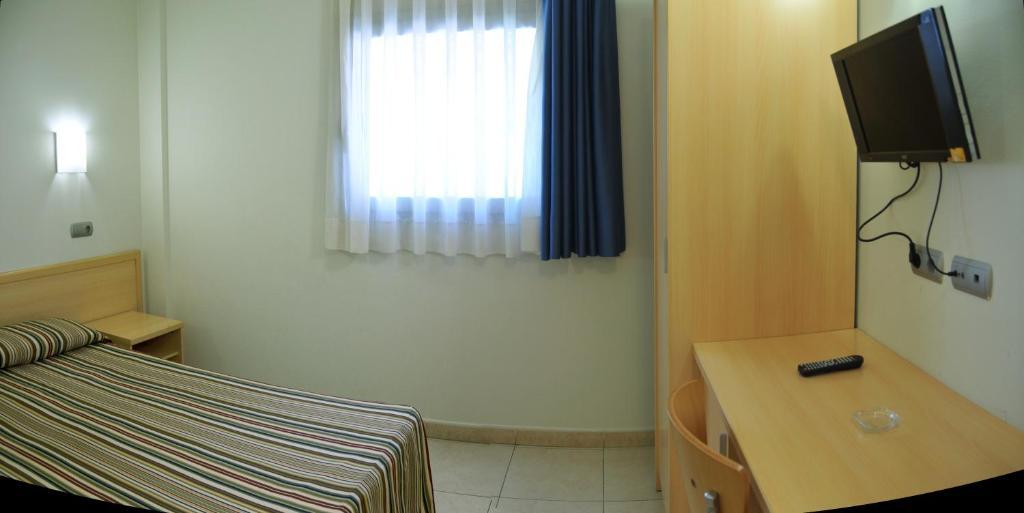 Hotel Blauet By Bossh Hotels Ελ Πρατ ντε Λομπρεγκάτ Εξωτερικό φωτογραφία